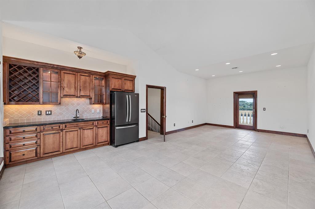 PALM BEACH POINT EAST - Residential