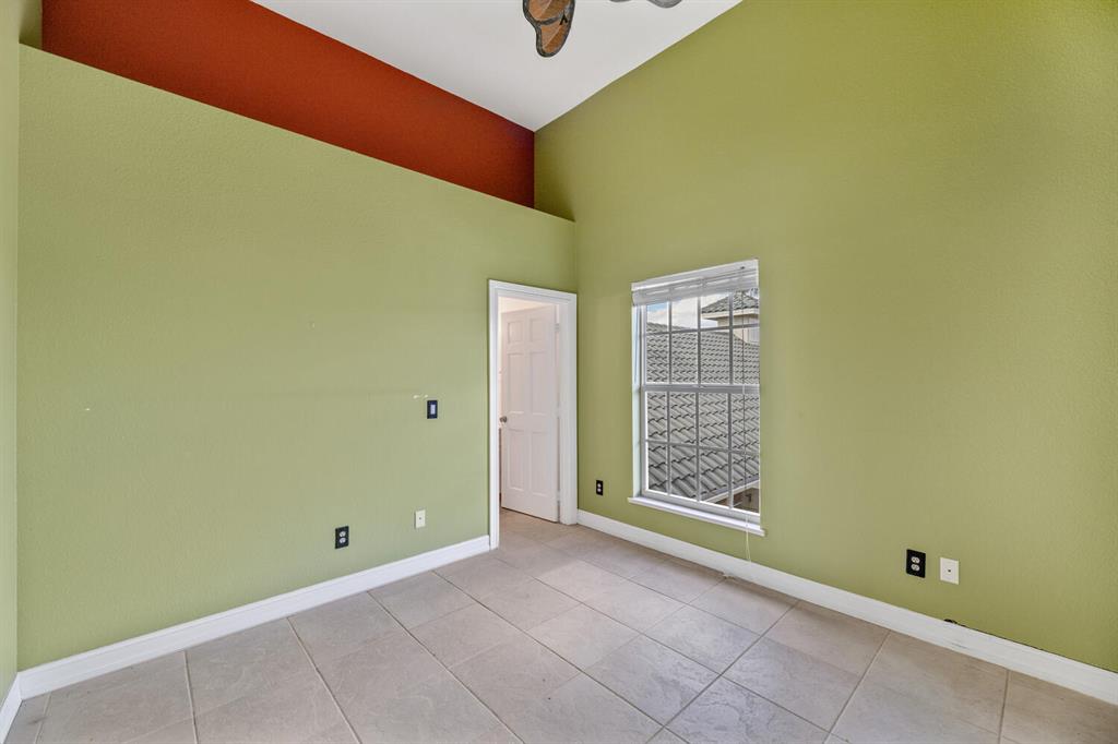 PALM BEACH POINT EAST - Residential