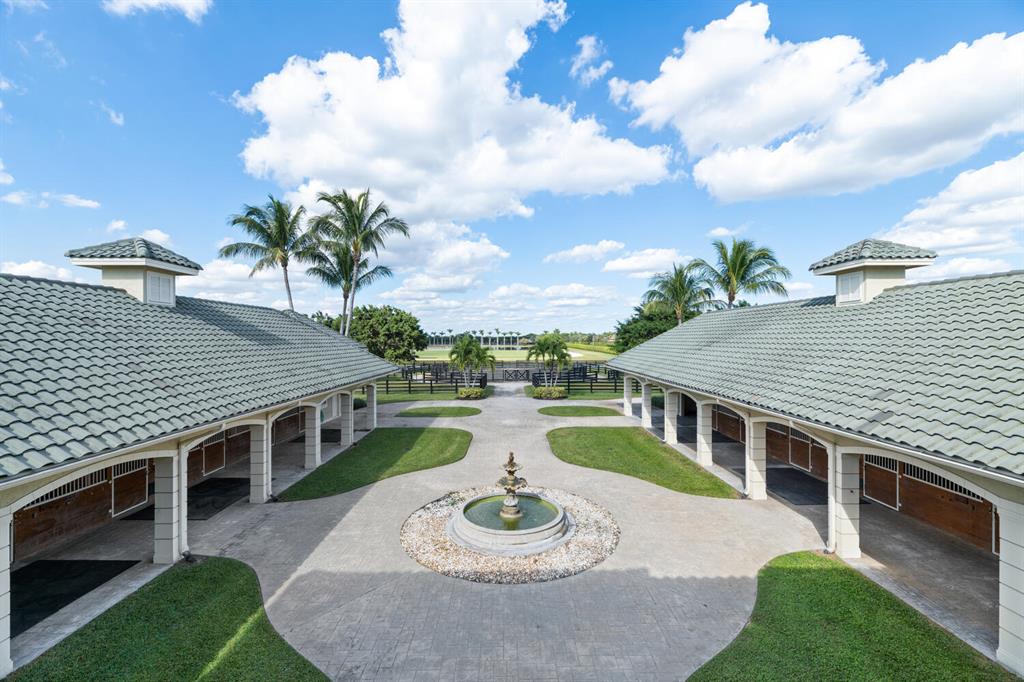 PALM BEACH POINT EAST - Residential