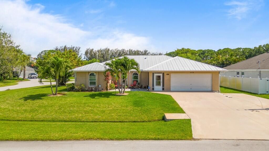 Photo of 2538 SE Jason Avenue, Port St Lucie, FL 34952 (MLS # R10898507)