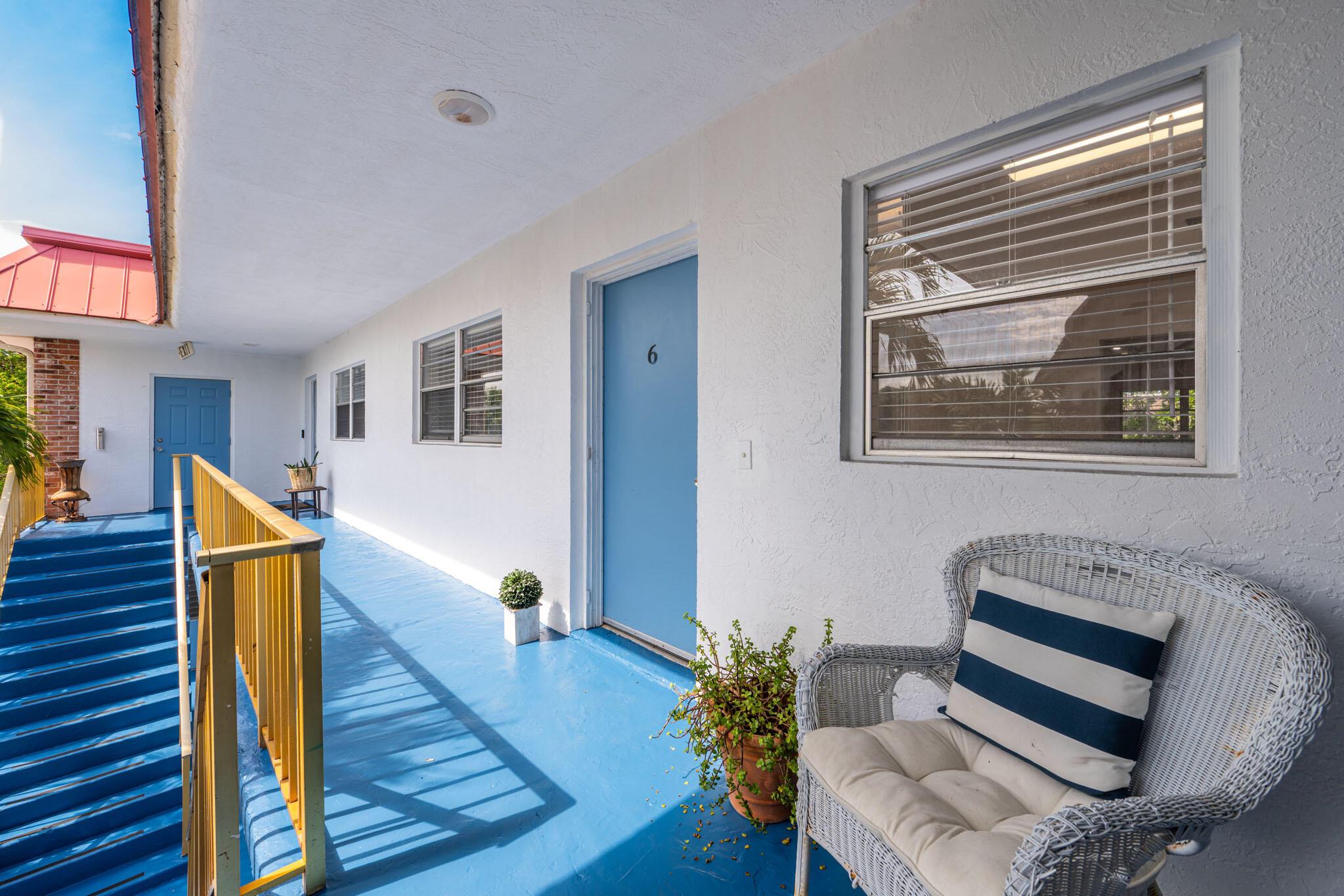 NORTH PALM BEACH VILLAGE - Residential Lease