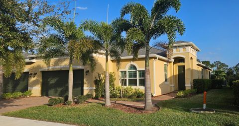 12844 SW Lake Fern Circle Port St Lucie FL 34987