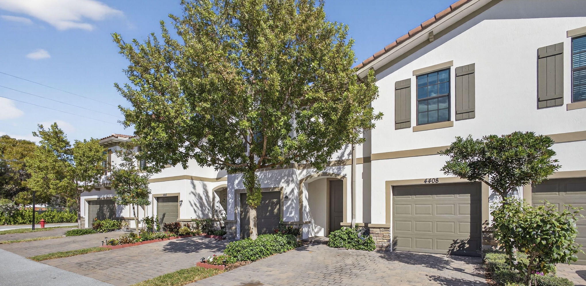 MEDITERRANEA - Residential Lease