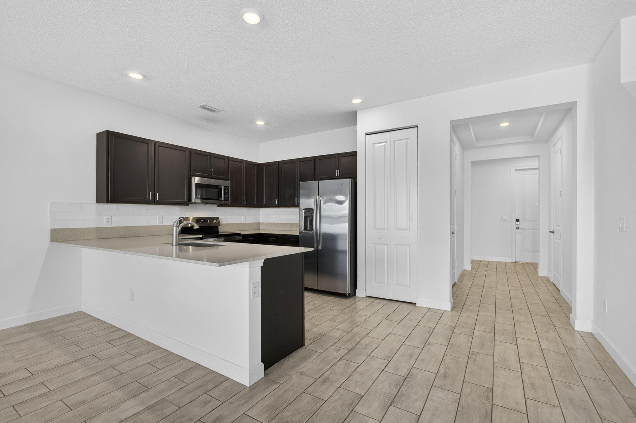 MEDITERRANEA - Residential Lease