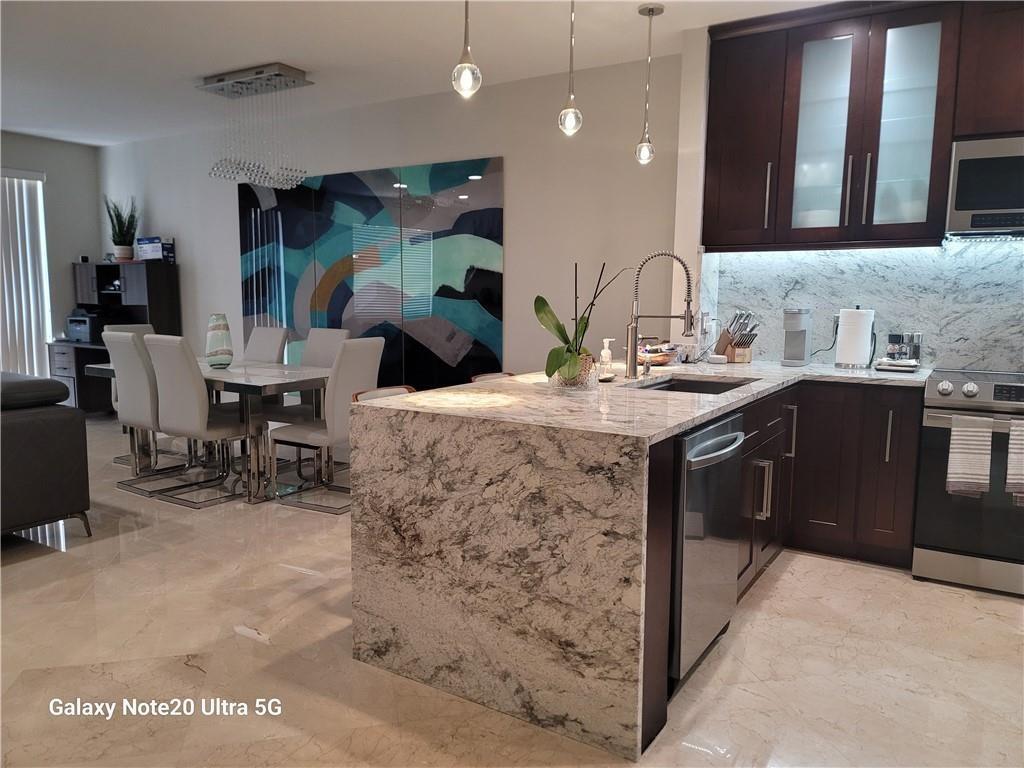 Darlington Park 176-94 B - Residential Lease