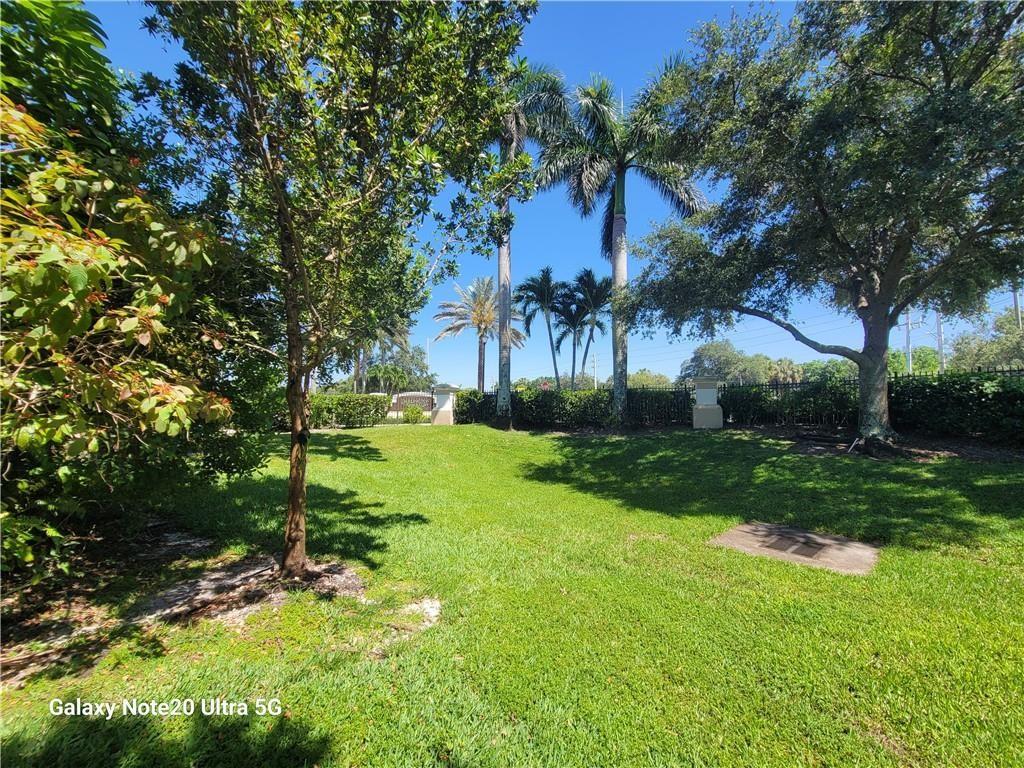 Darlington Park 176-94 B - Residential Lease