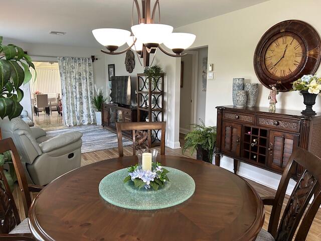 CYPRESS LAKES - Residential