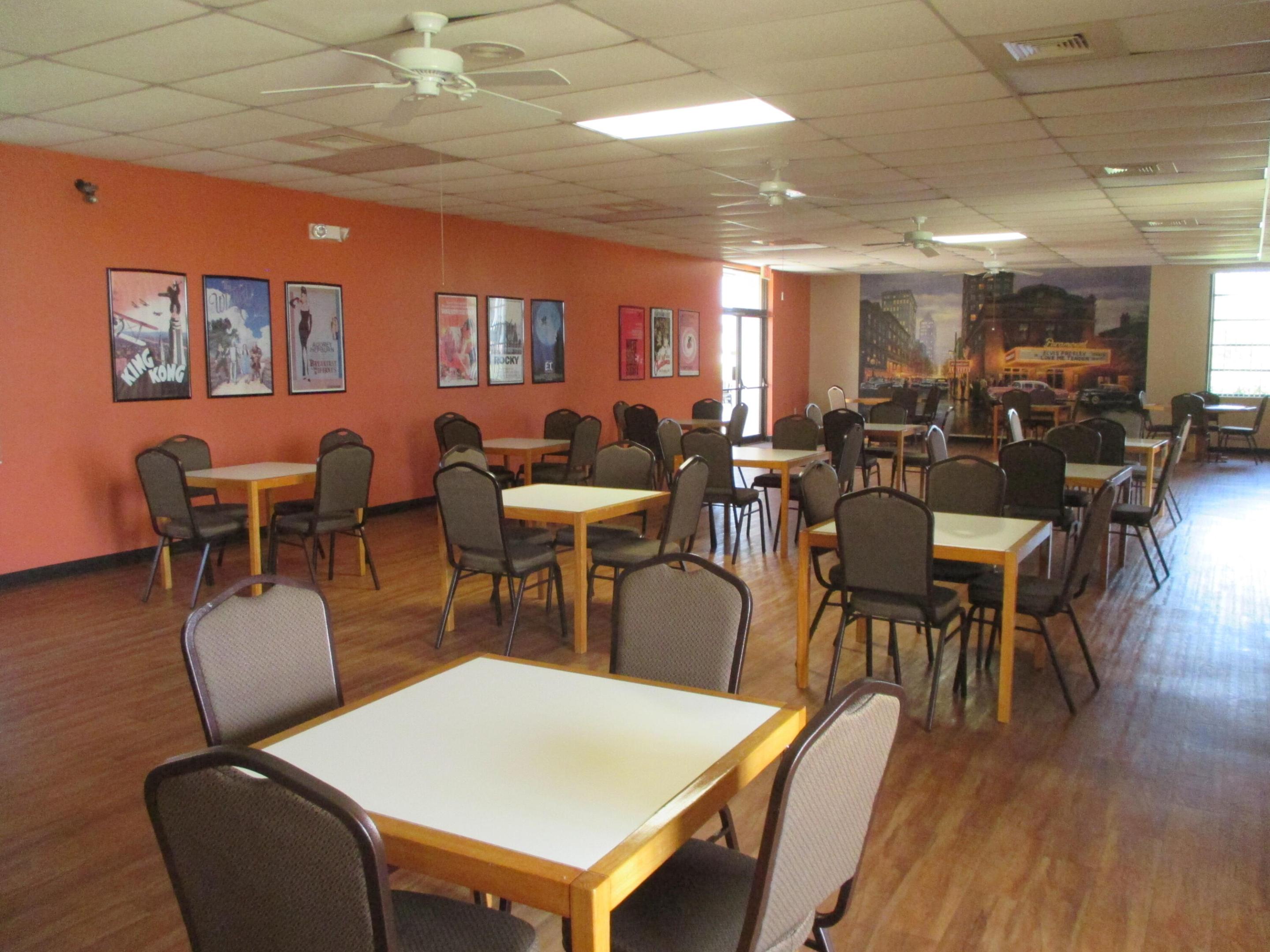 CYPRESS LAKES - Residential