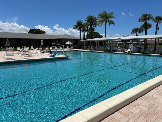 CYPRESS LAKES - Residential