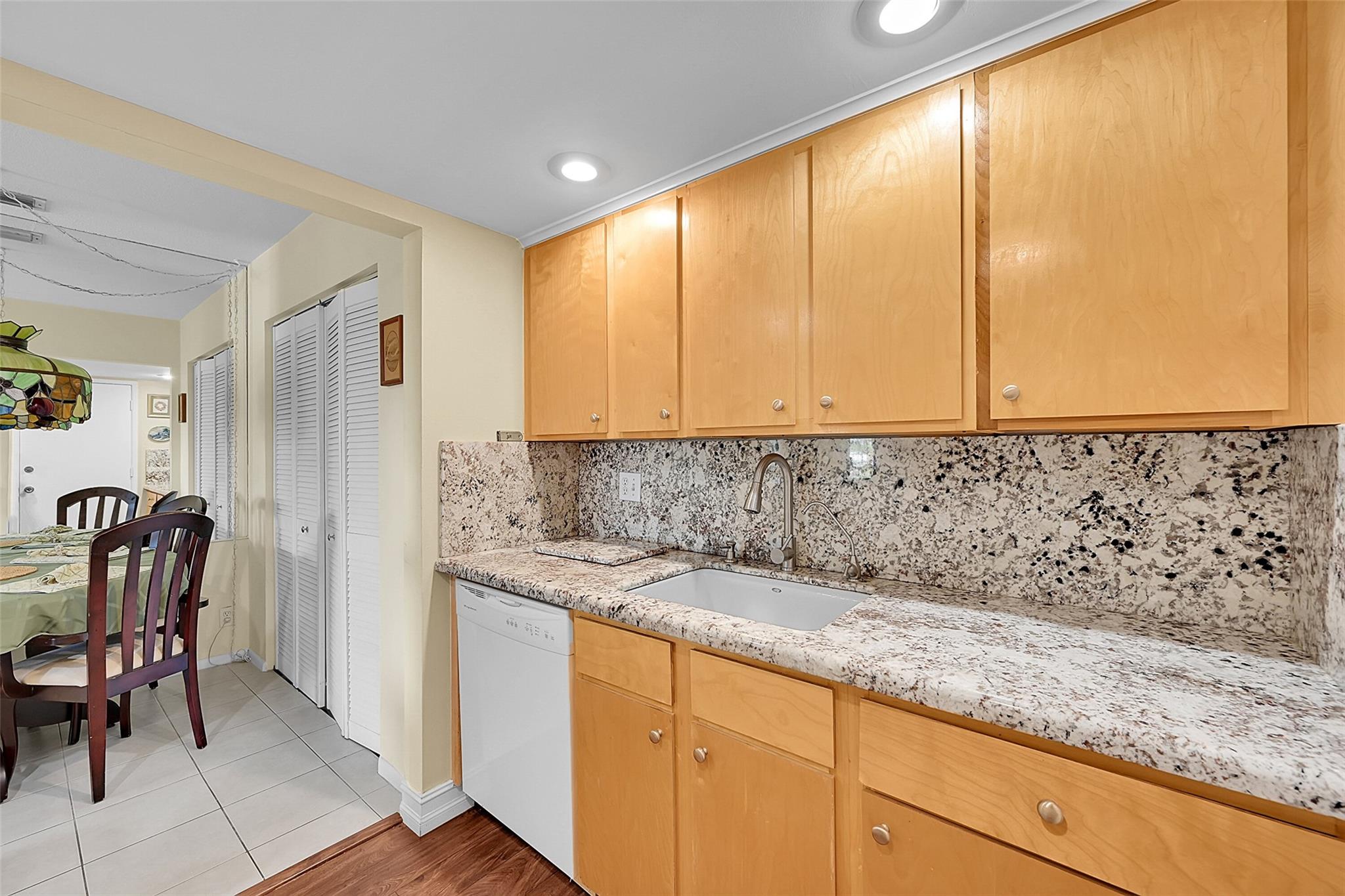 101 E Mcnab Rd 133