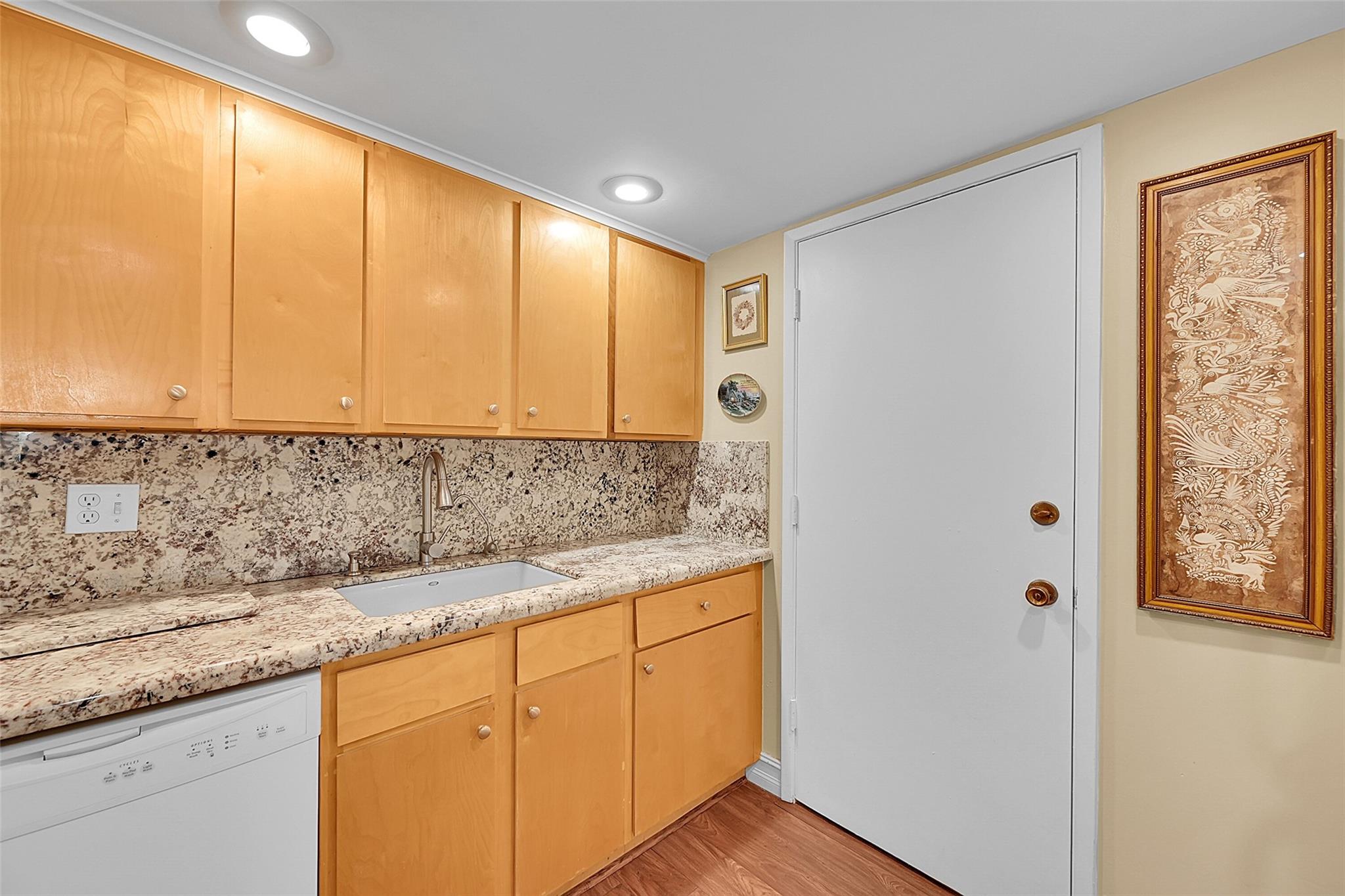 101 E Mcnab Rd 133