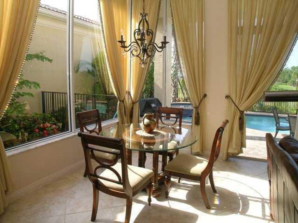 Photo of 285 Porto Vecchio Way, Palm Beach Gardens, FL 33418 (MLS # R11015779)