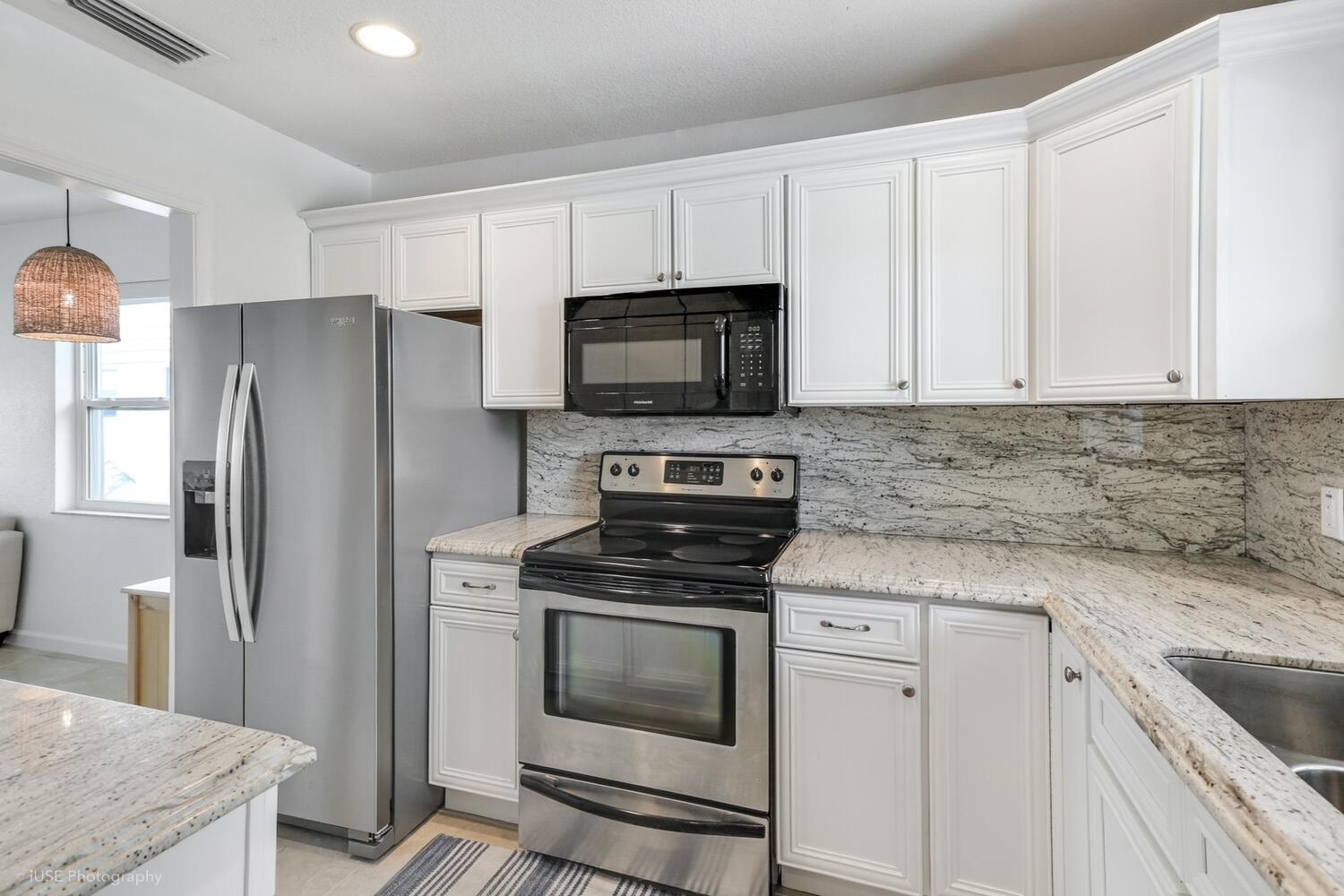 EASTWIND CONDO - Residential Lease