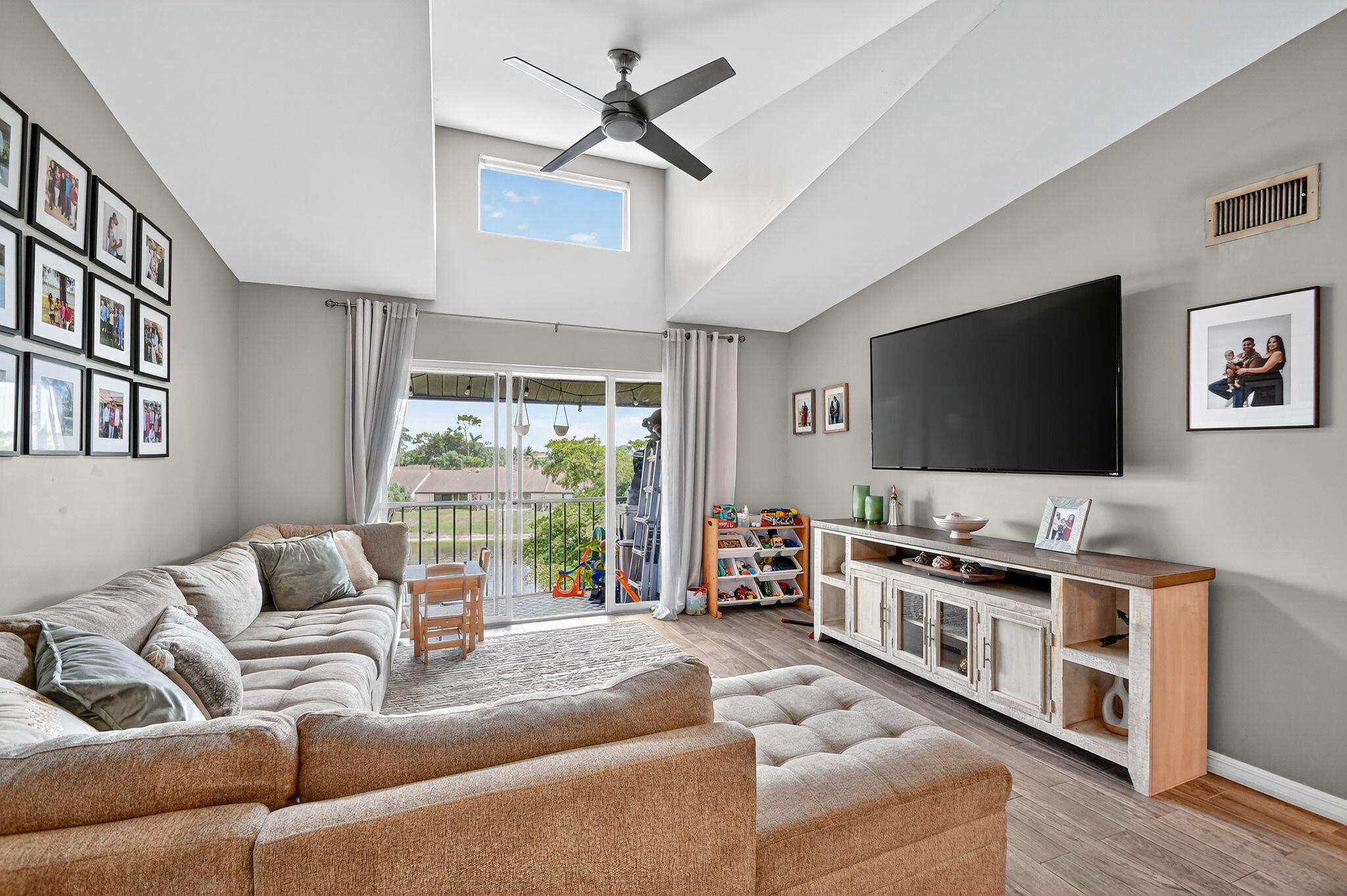 617 Sea Pine Way G3