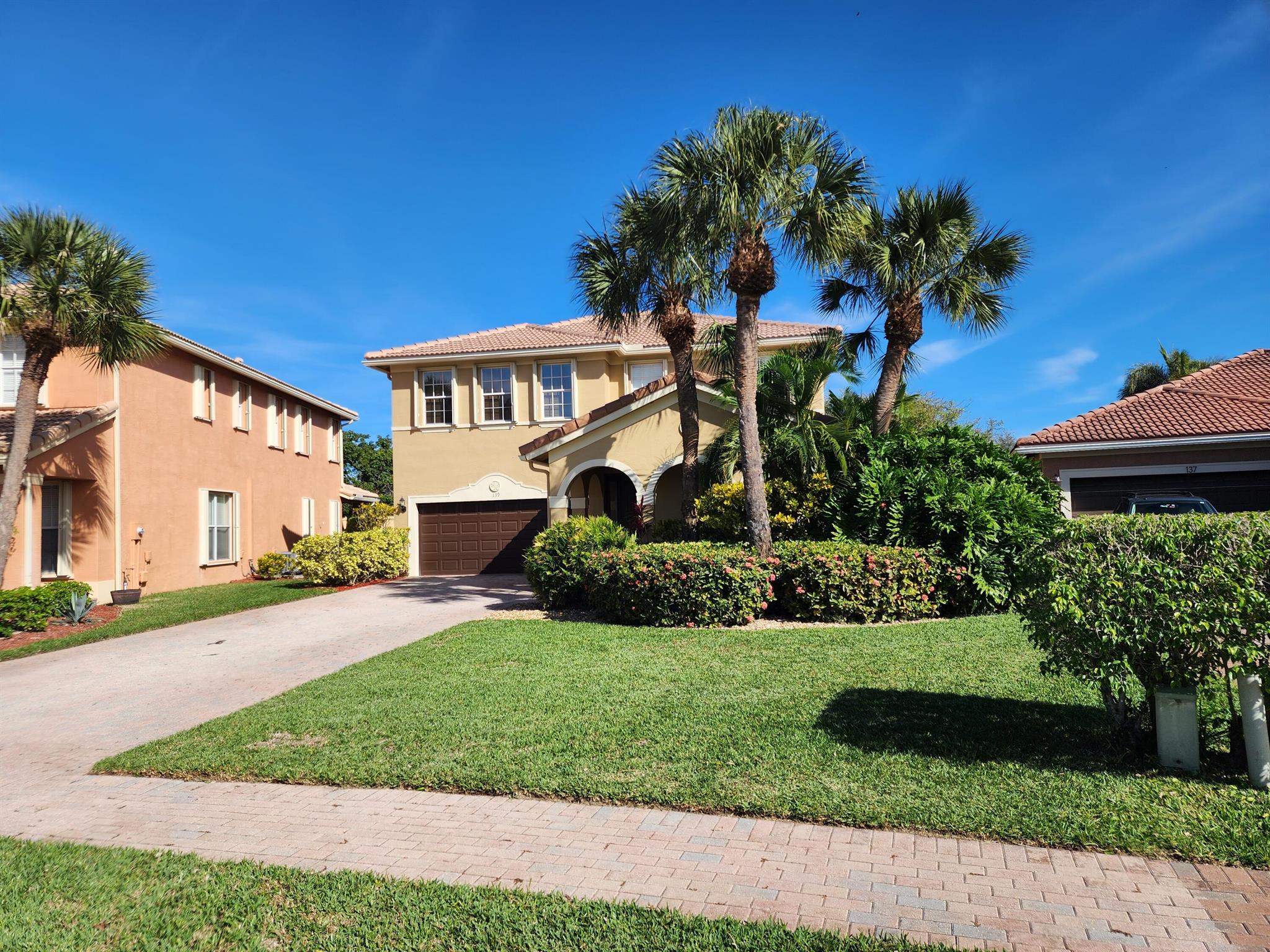 Properties 139 Catania Way