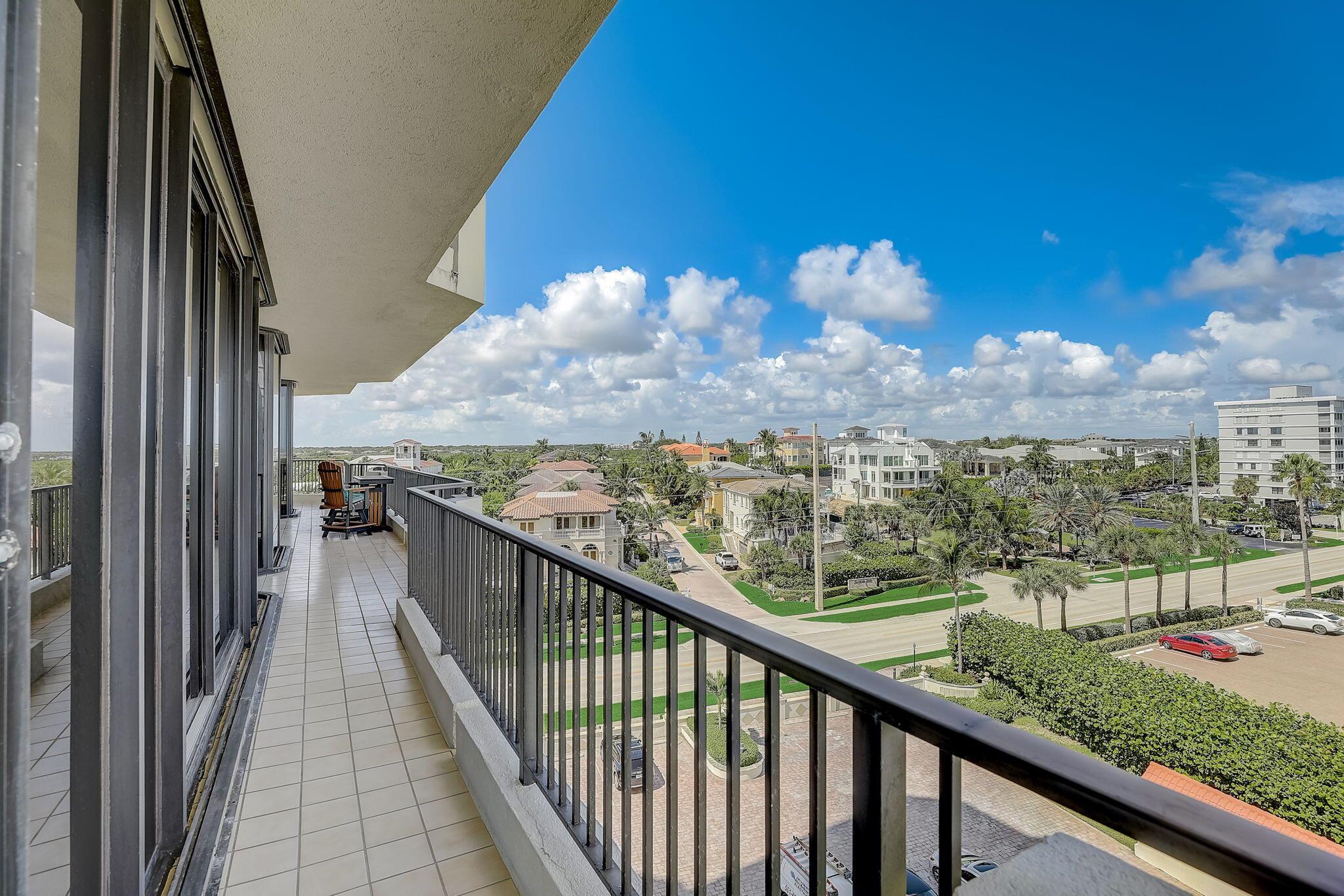 WATERFRONT ON THE OCEAN A - Residential