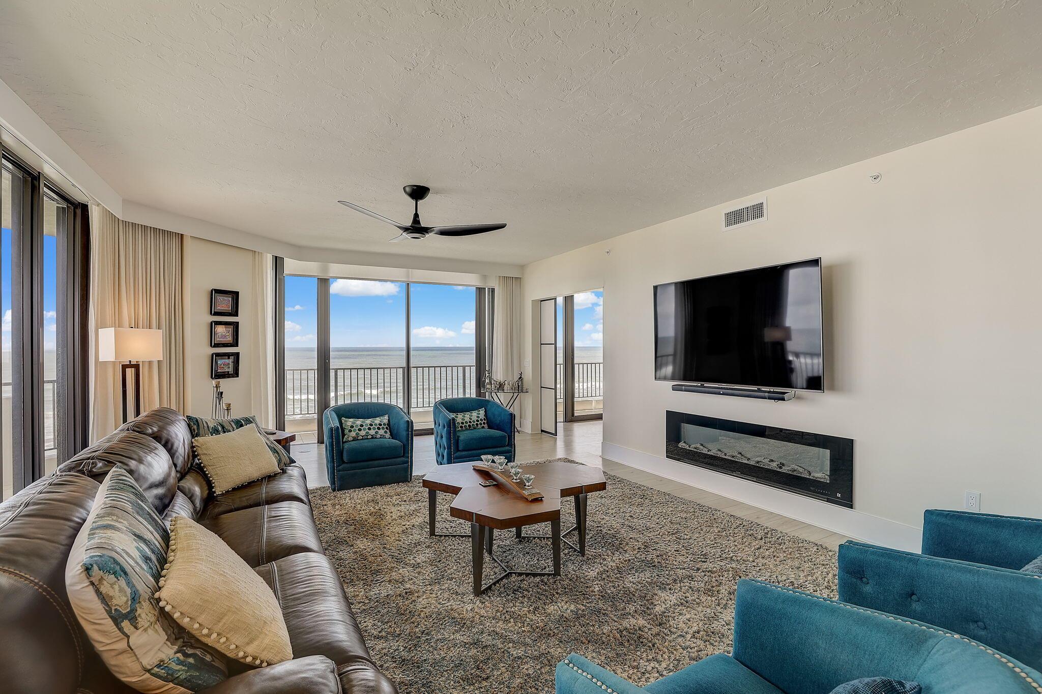 WATERFRONT ON THE OCEAN A - Residential