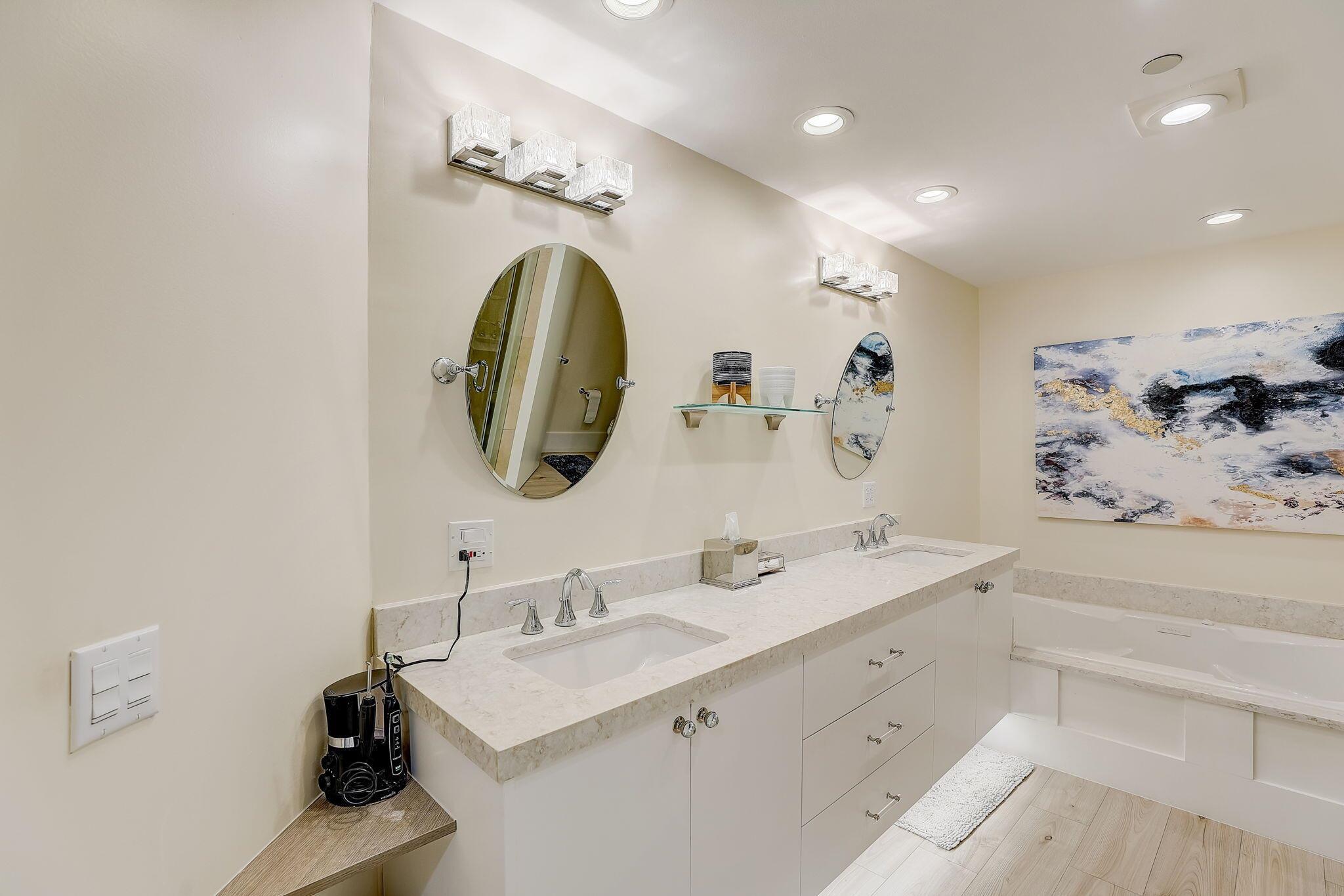 WATERFRONT ON THE OCEAN A - Residential