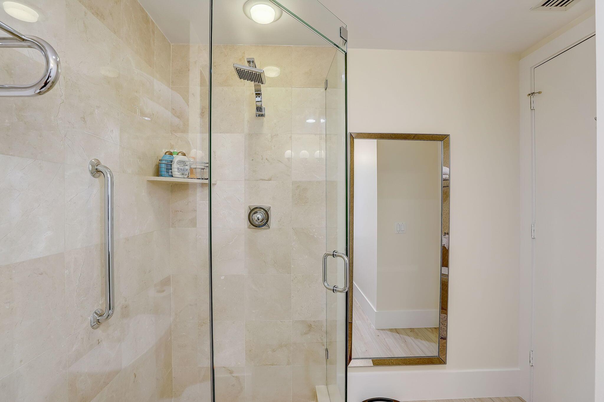 WATERFRONT ON THE OCEAN A - Residential