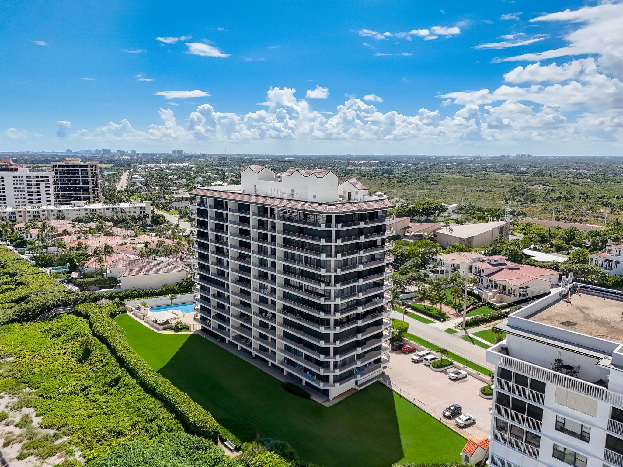 WATERFRONT ON THE OCEAN A - Residential