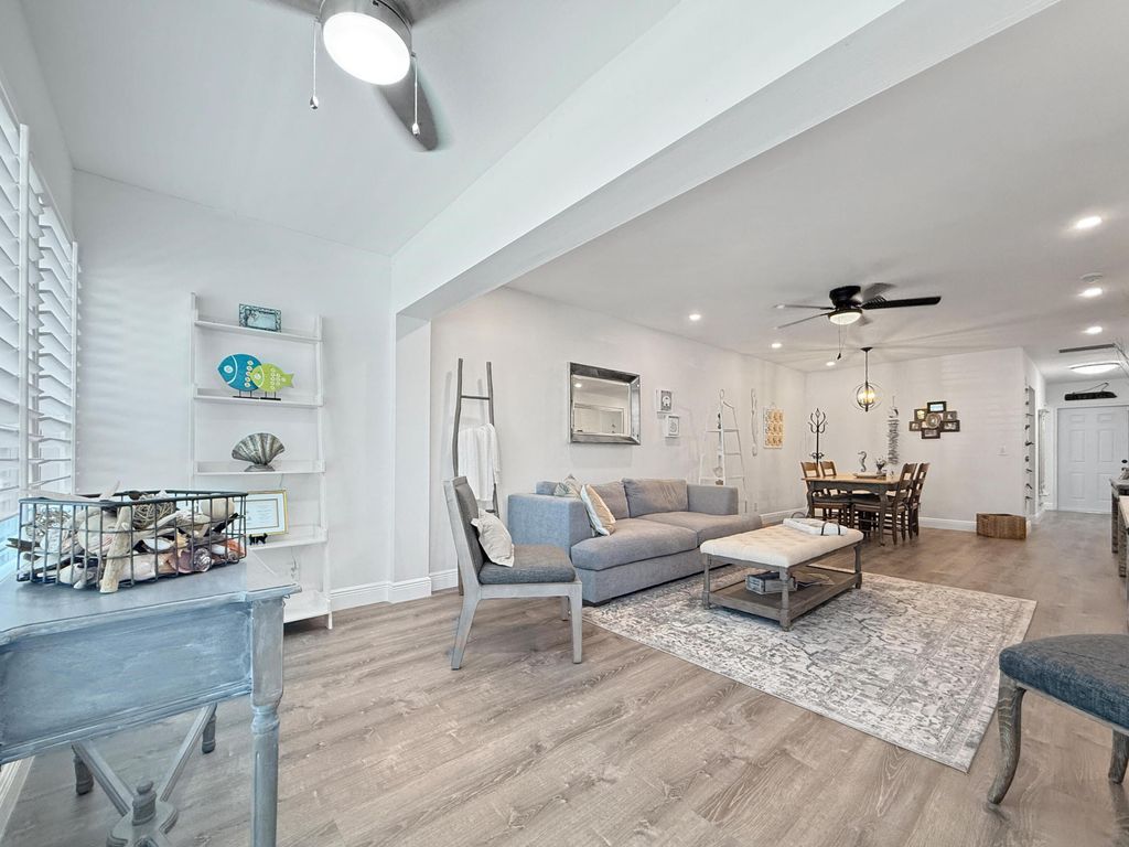 Photo of 1021 Flame Vine Avenue #203, Delray Beach, FL 33445 (MLS # R11162235)