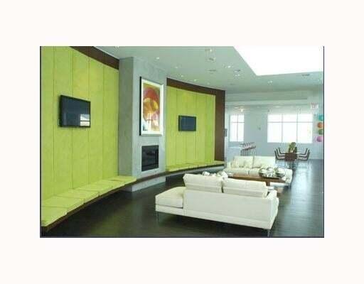 300 S Australian Avenue 810