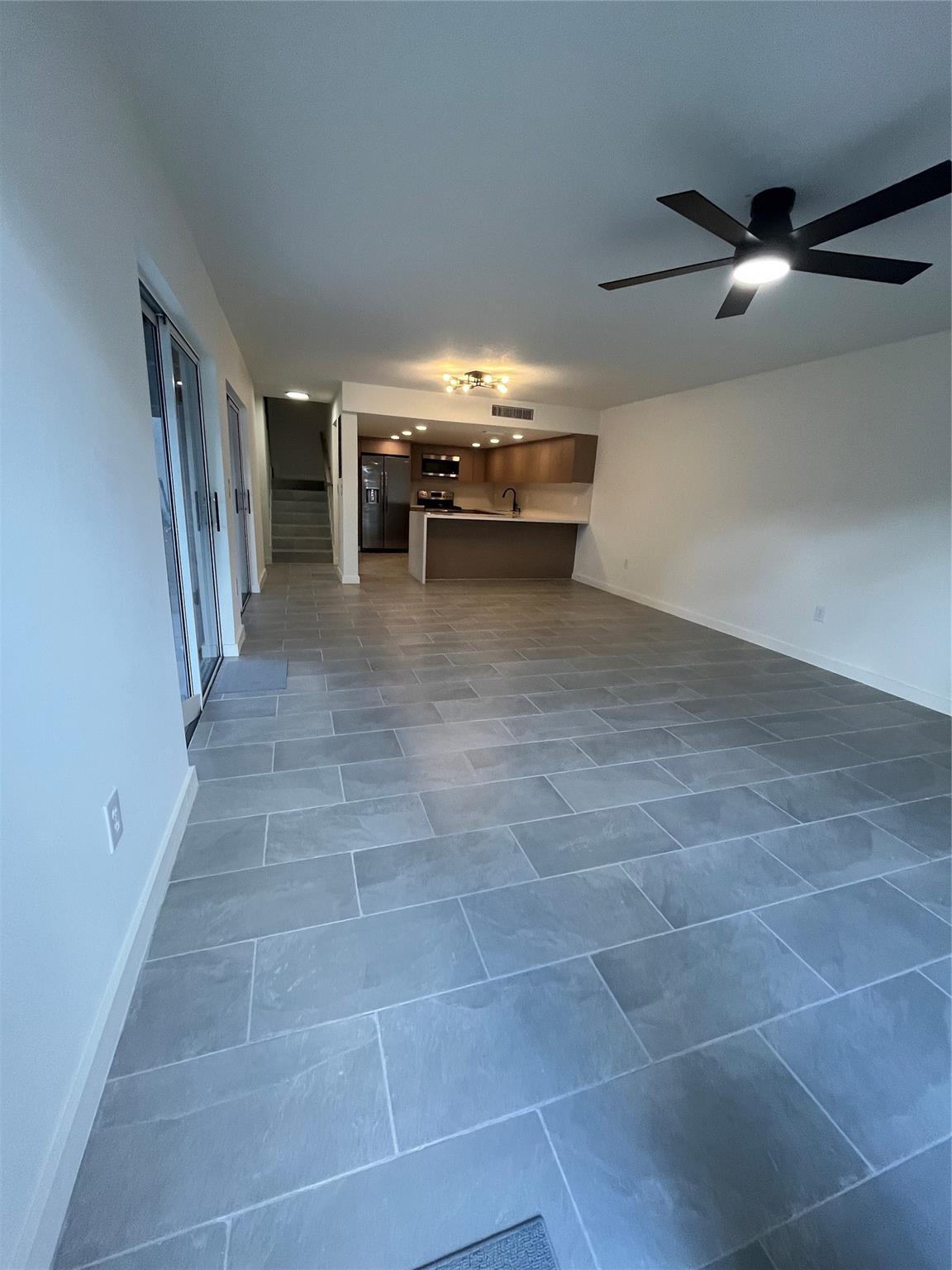 506 NW 98th Ave