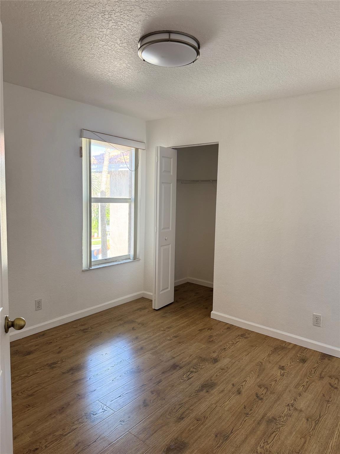 pines bay - Residential