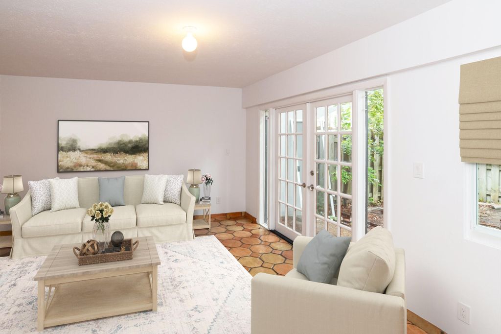 Photo of 715 NE 1st Street #"c", Fort Lauderdale, FL 33301 (MLS # B26034842)