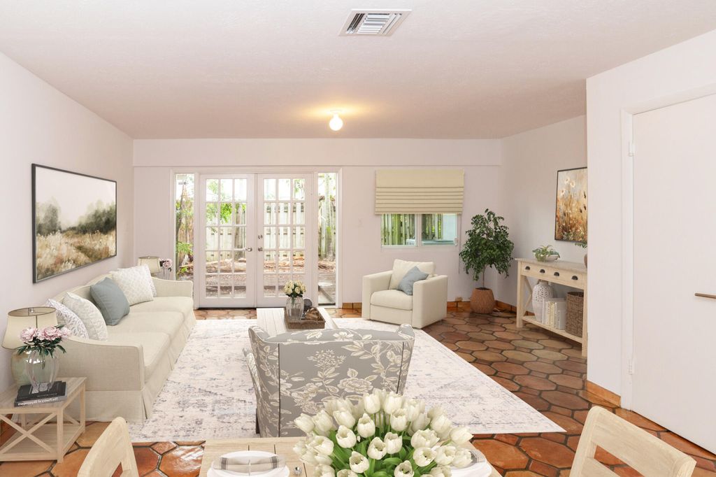 Photo of 715 NE 1st Street #"c", Fort Lauderdale, FL 33301 (MLS # B26034842)