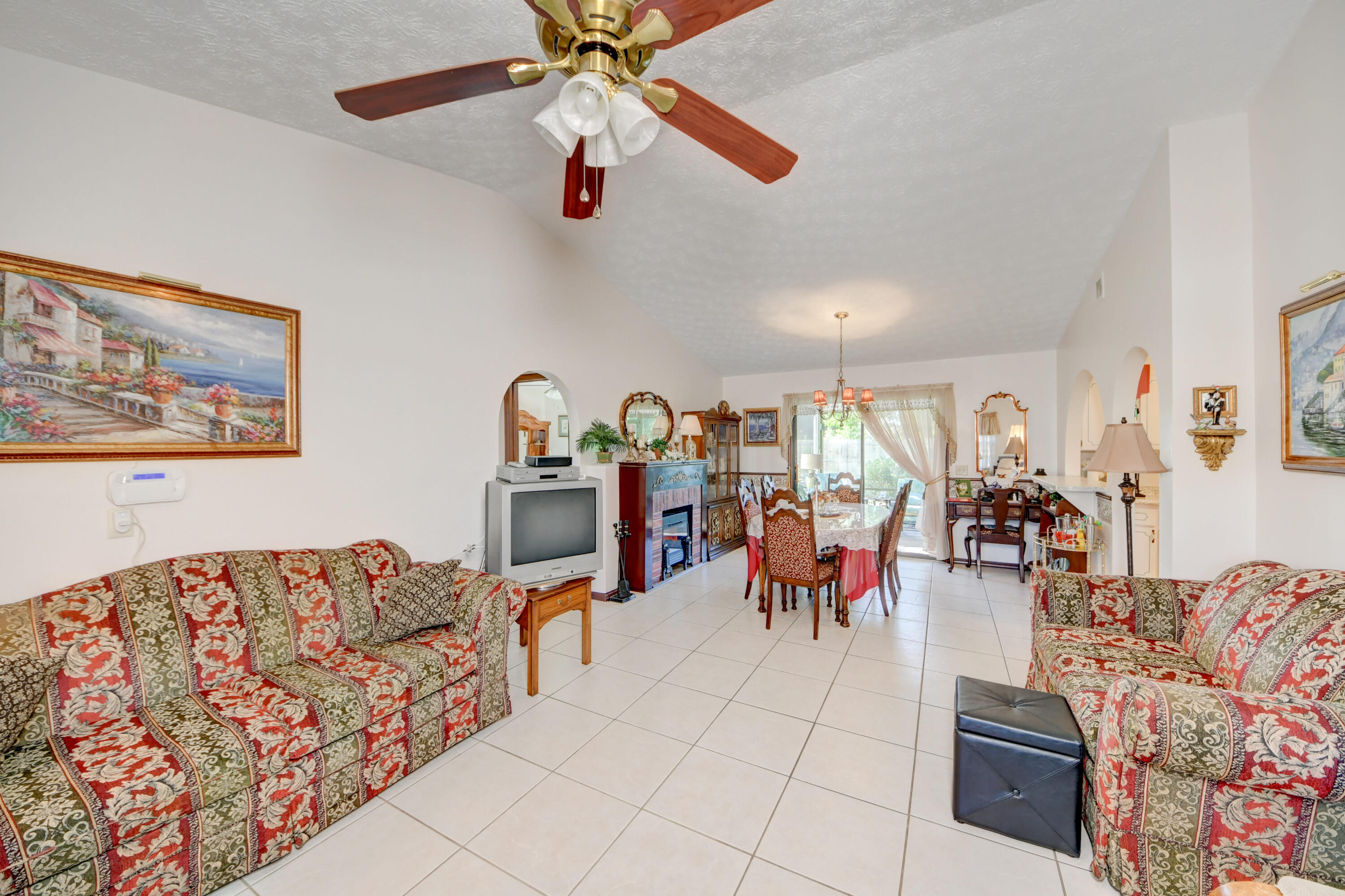 PORT ST LUCIE SECTION 2 - Residential