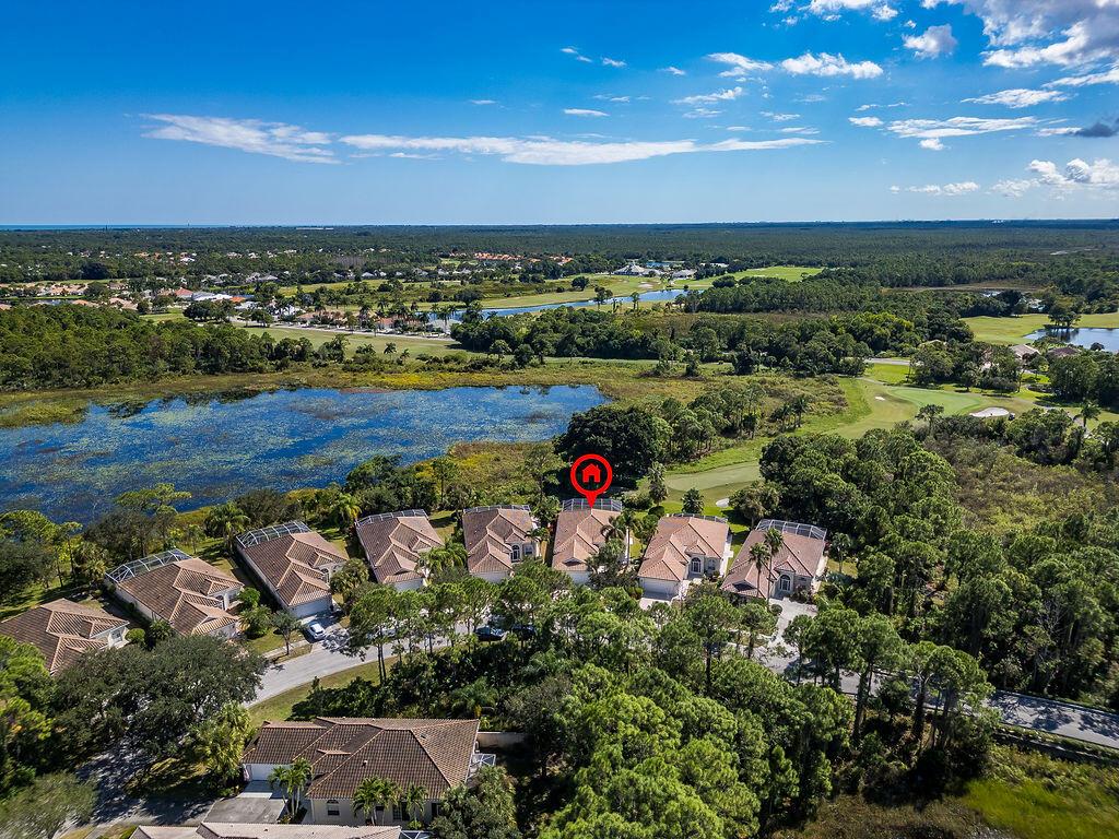 DOUBLE TREE - Residential
