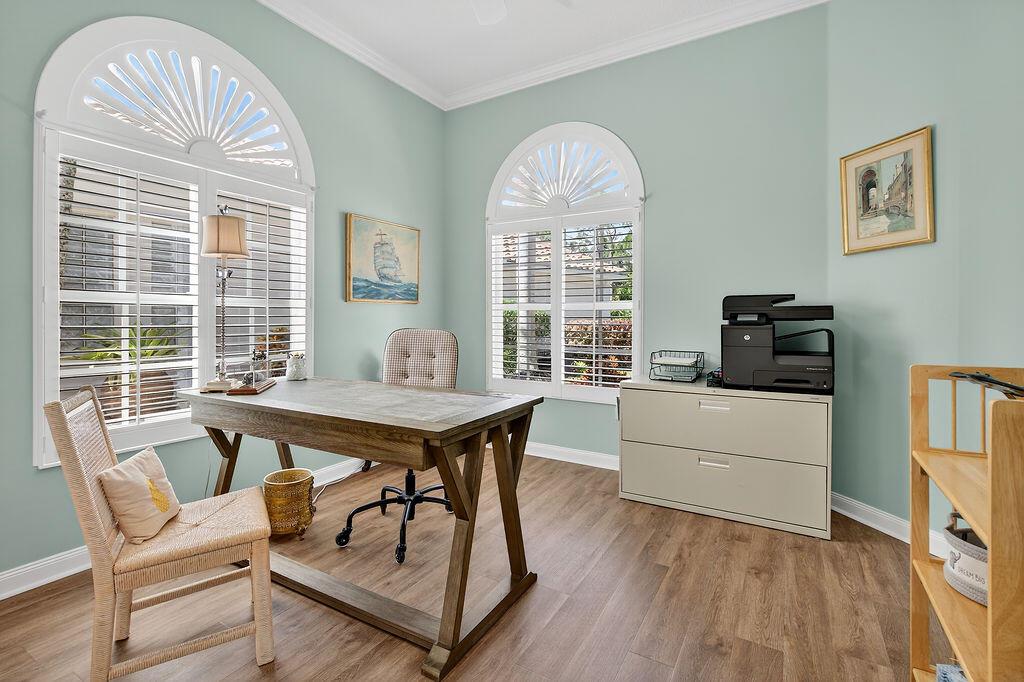 DOUBLE TREE - Residential