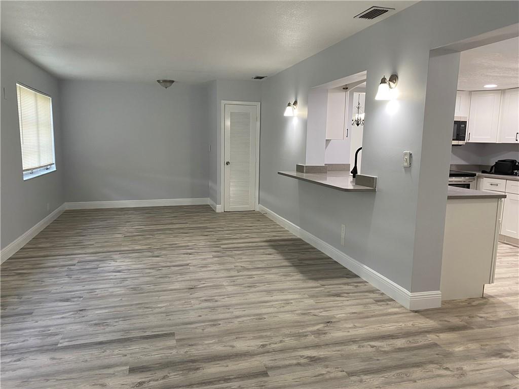 Mainlands Of Tamarac Lake - Residential