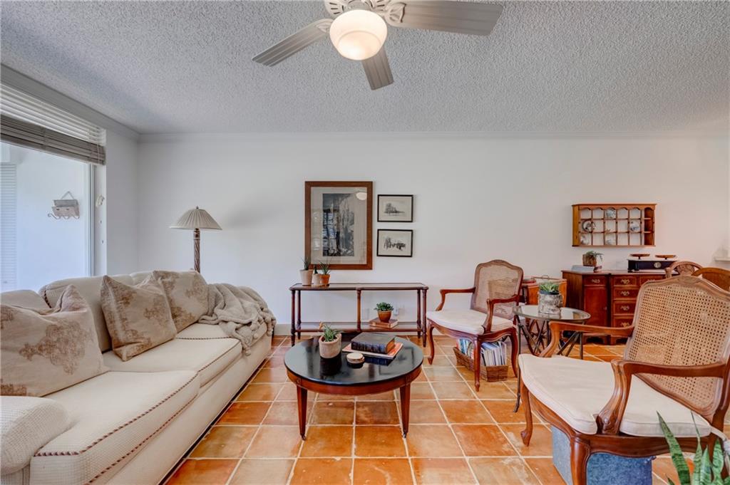 PALM-AIRE - Residential