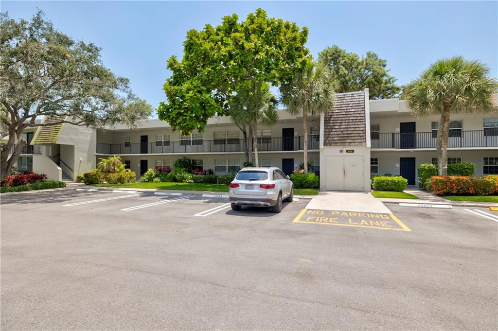 PALM-AIRE - Residential