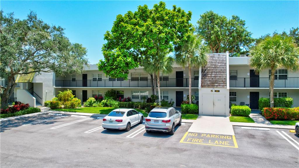 PALM-AIRE - Residential