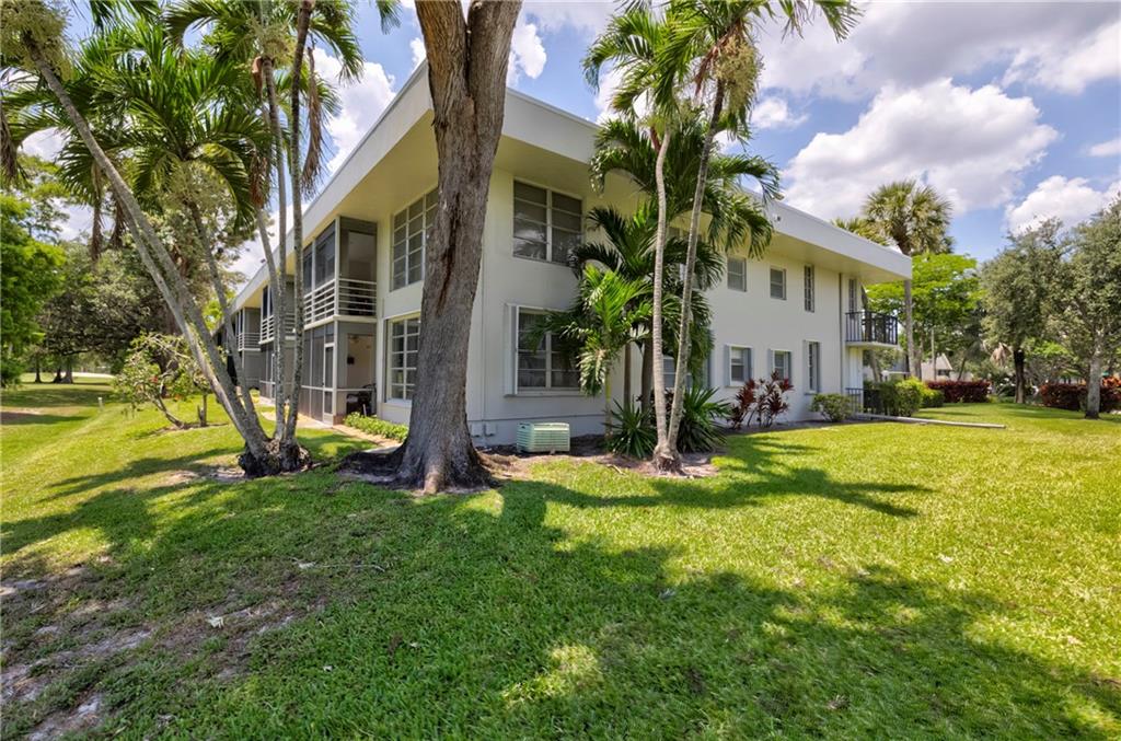 PALM-AIRE - Residential
