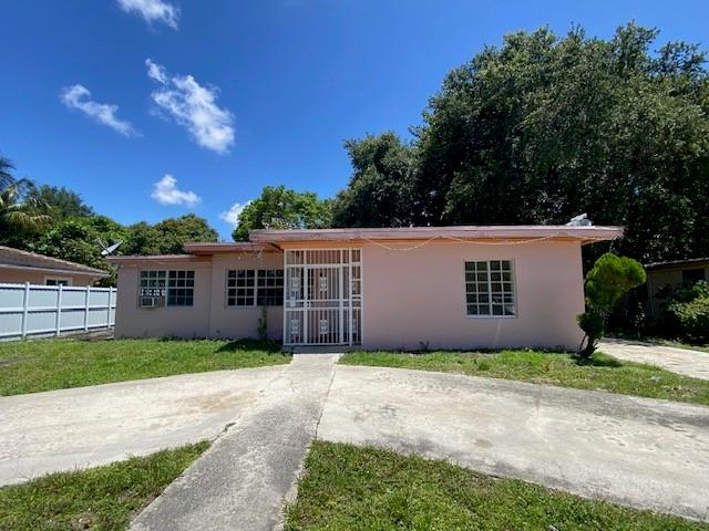 True diamond in the rough! Incredible opportunity for investors / cash buyers looking for a high-potential value-add project. This property offers substantial upside for those ready to renovate and capitalize. Well priced and expected to move quickly. Ideal for experienced investors or cash buyers—no financing contingencies will be considered. All offers must be submitted with current proof of funds. Please refer to broker remarks for detailed submission instructions. Don't miss this rare opportunity!