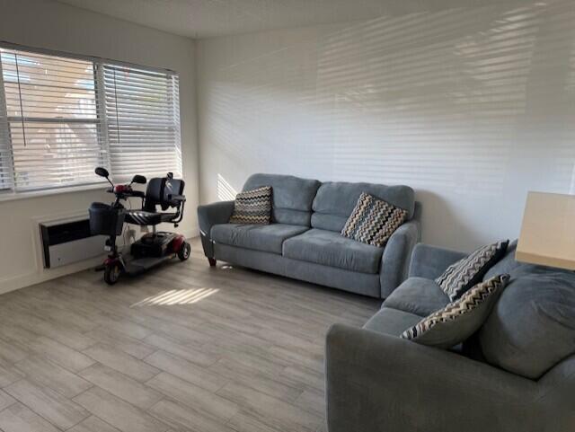 Century Village Northampt - Residential Lease