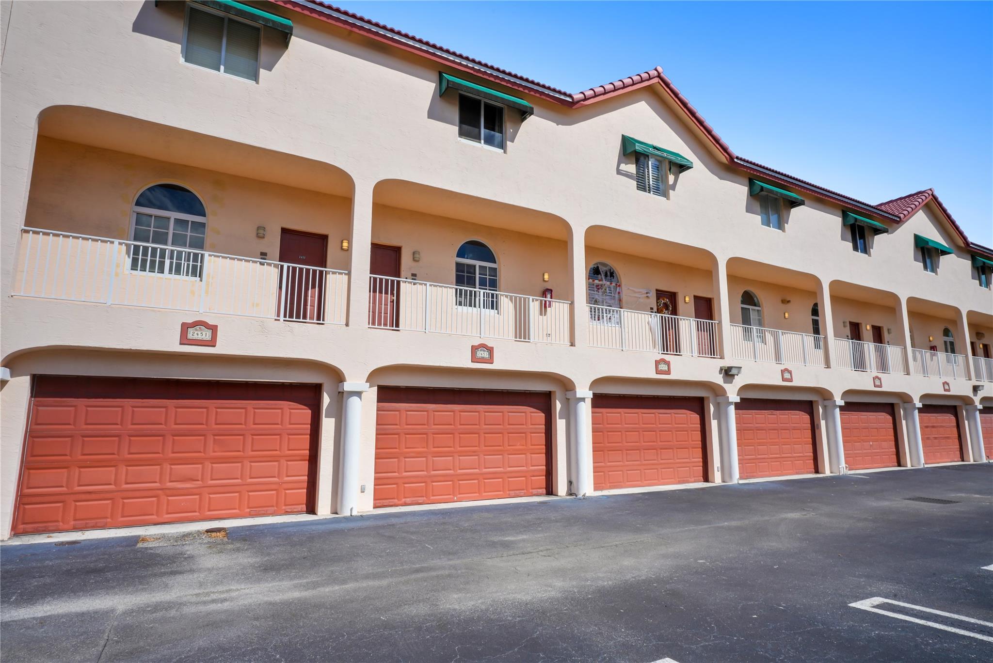 14th Street Townhomes - Residential