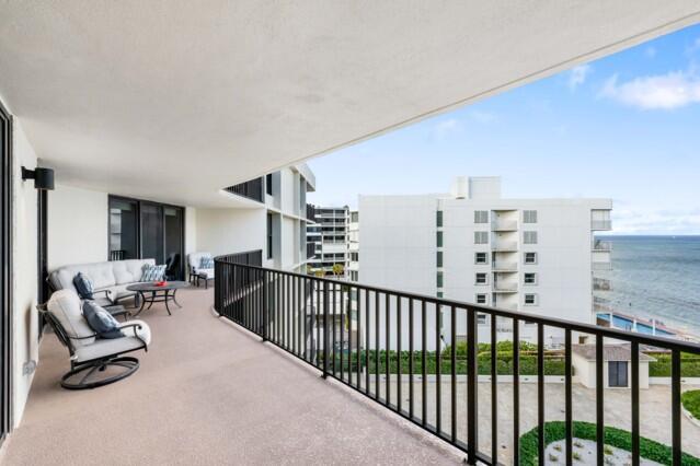 DUNE DECK OF THE PALM BEA - Residential Lease