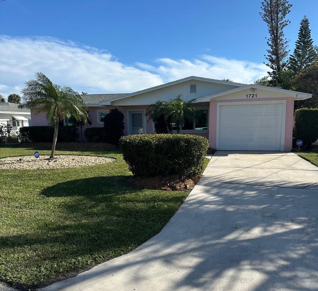 Photo of 1721 Avalon Avenue, Hutchinson Island, FL 34949 (MLS # R10959835)