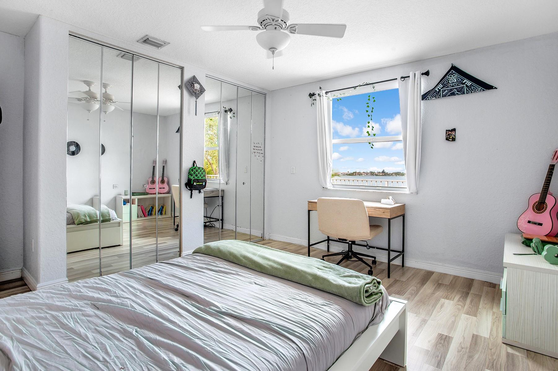 RIVIERA ISLES II - Residential