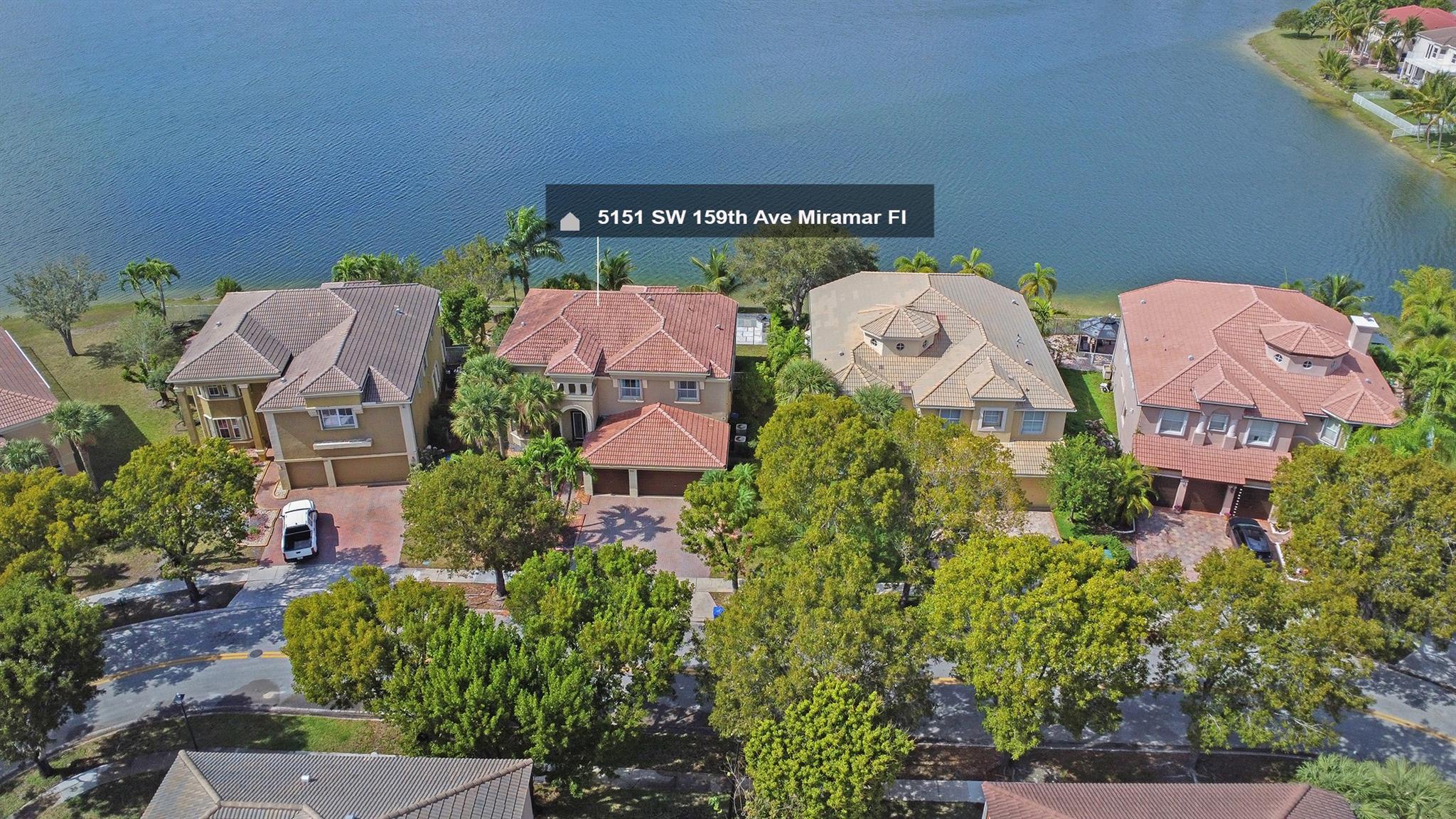 RIVIERA ISLES II - Residential