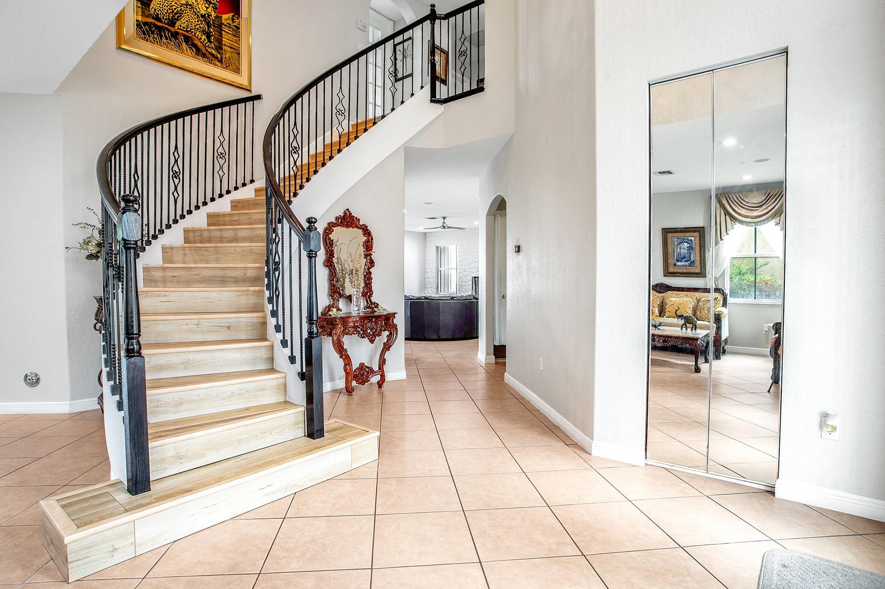 RIVIERA ISLES II - Residential