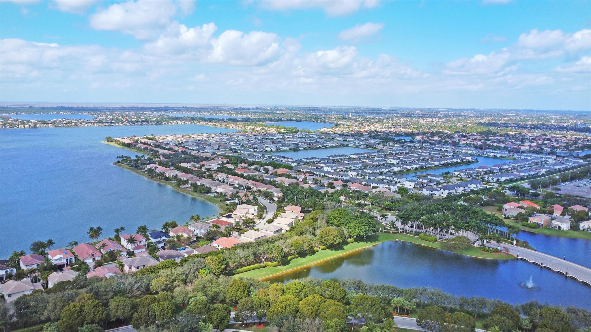 RIVIERA ISLES II - Residential