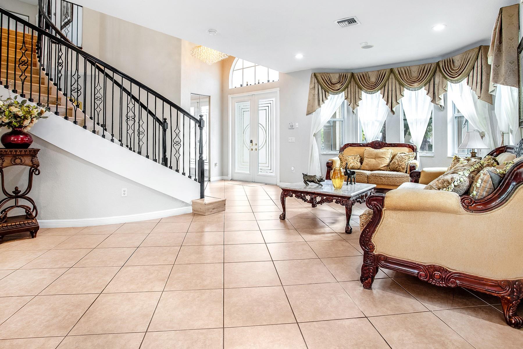 RIVIERA ISLES II - Residential