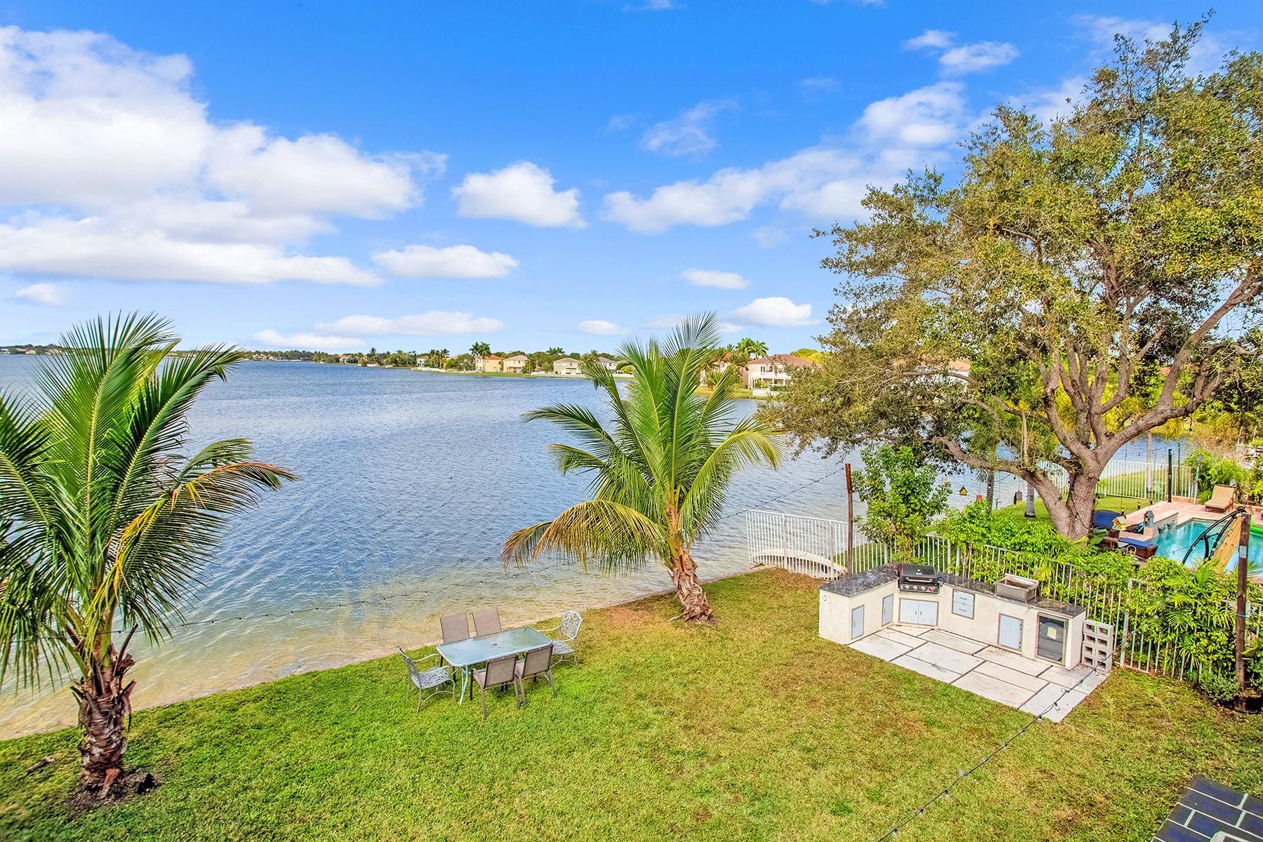 RIVIERA ISLES II - Residential