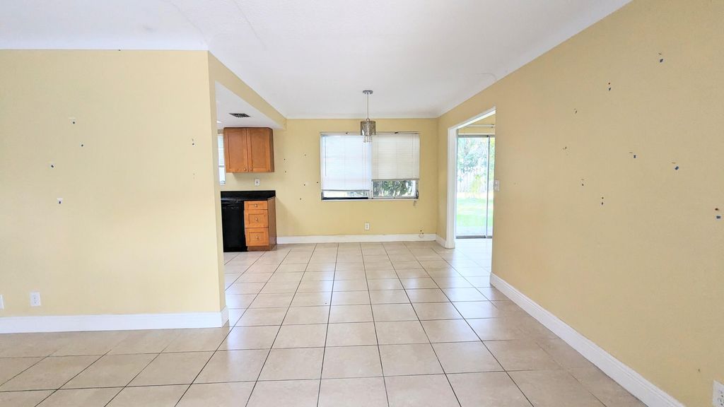 Photo of 918 Turner Road, Delray Beach, FL 33483 (MLS # R10990745)